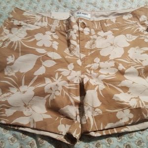 Cotton floral shorts...never worn.